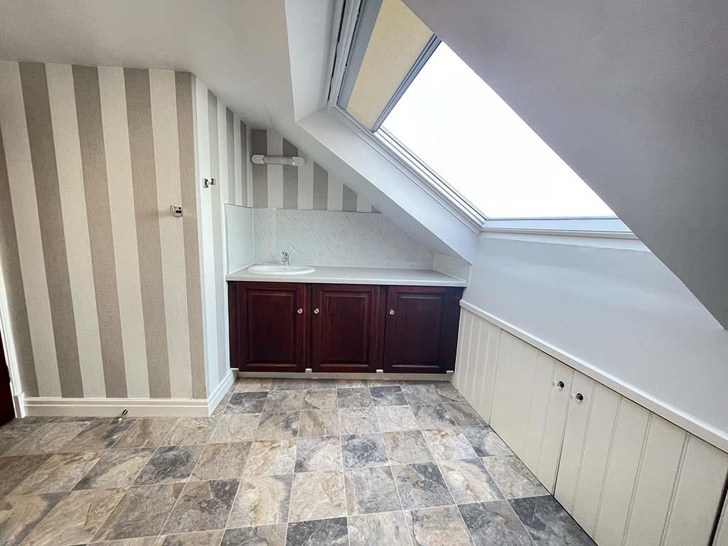 3 bedroom cottage To Let in Gisburn - Bathroom